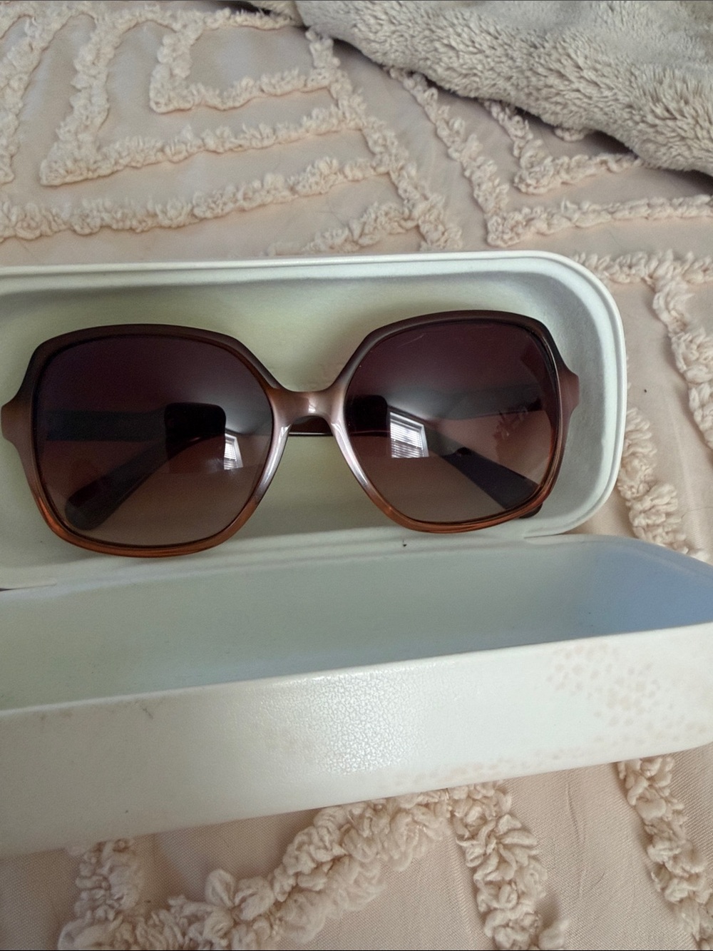 Diane Von Furstenberg Oversized Brown Gradient Sunglasses